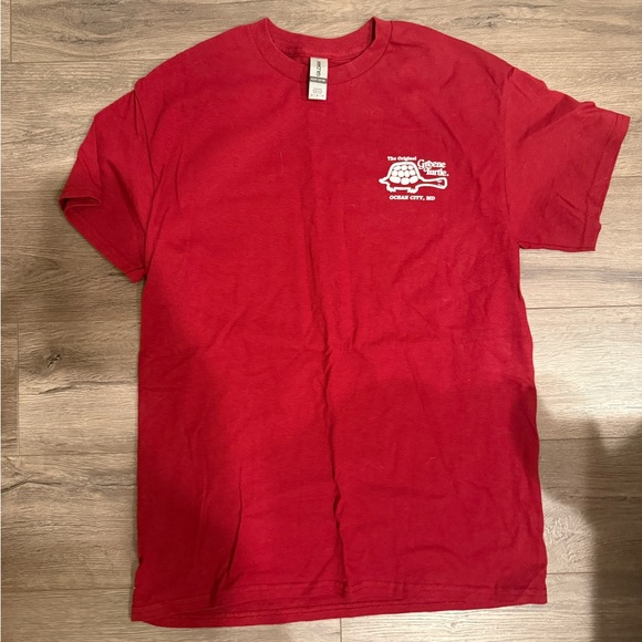 Tops - Greene Turtle Graphic Tee